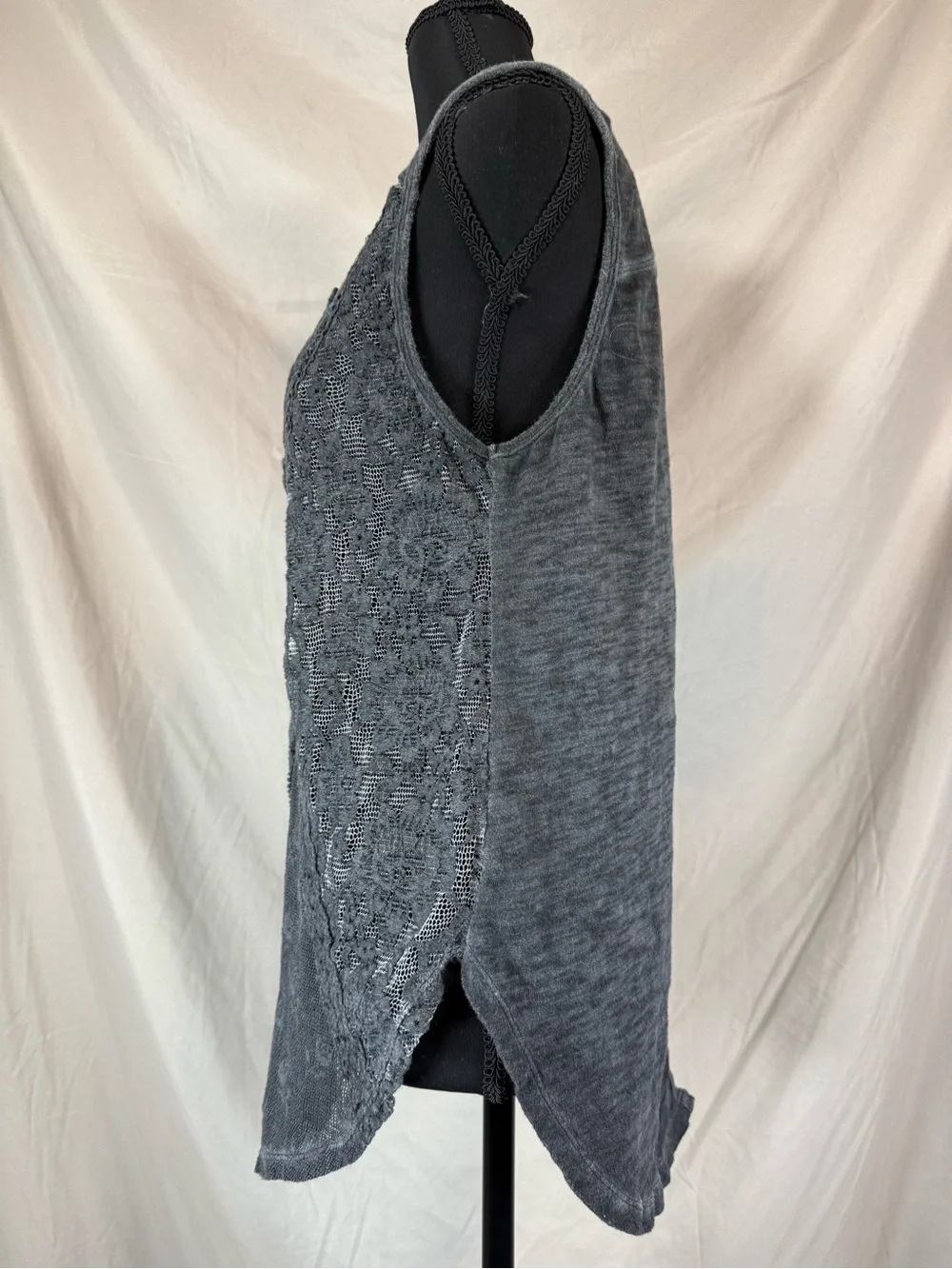 Free People Lace Overlay‎ Sleeveless Tank Top - Dark Gray - Large